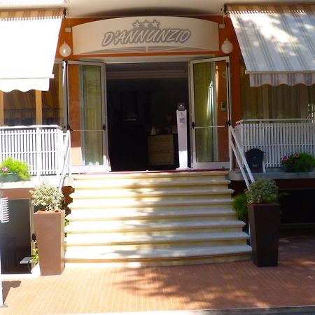Hotel D'Annunzio Cattolica Dış mekan fotoğraf