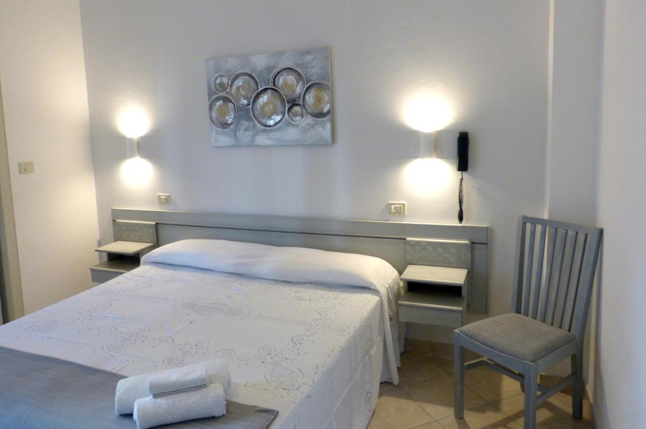 Hotel D'Annunzio Cattolica Dış mekan fotoğraf