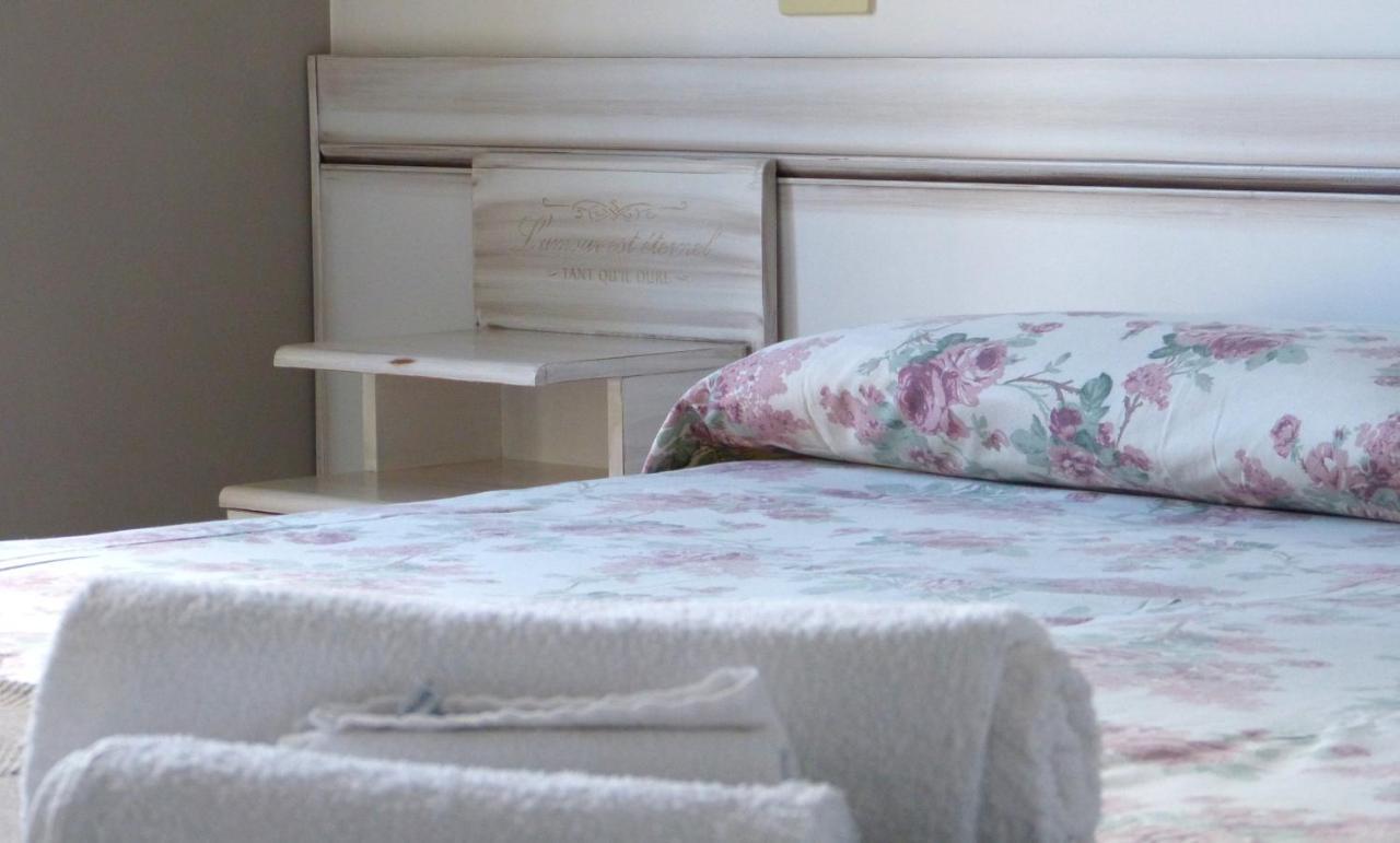 Hotel D'Annunzio Cattolica Dış mekan fotoğraf