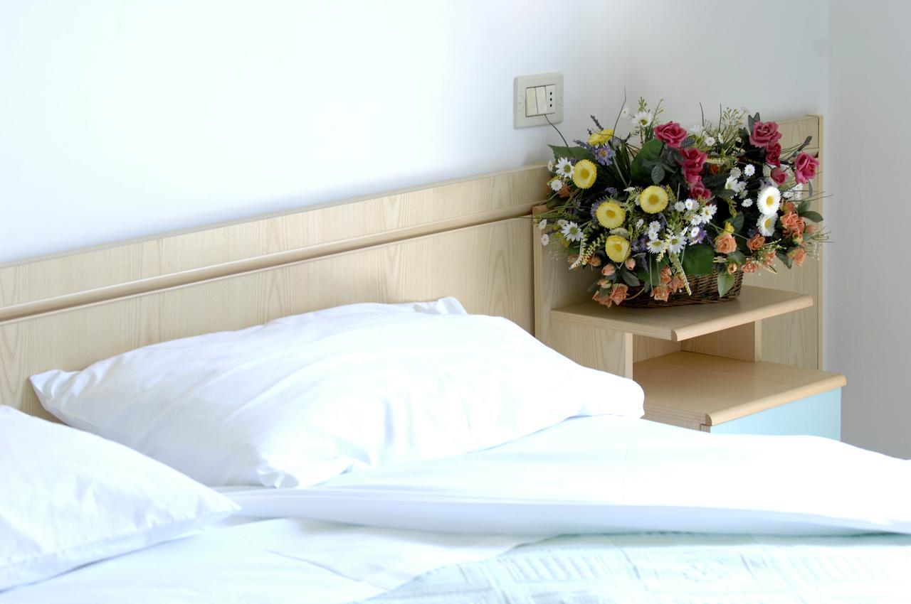 Hotel D'Annunzio Cattolica Dış mekan fotoğraf